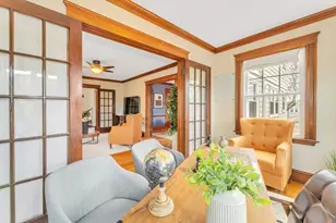 38 Guernsey St, Boston, MA 02131 - Photo 9