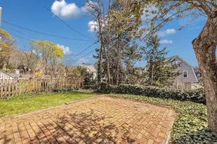38 Guernsey St, Boston, MA 02131 - Photo 25