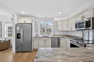 12 Linden St, Berlin, MA 01503 - Photo 9