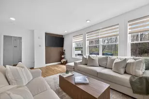12 Linden St, Berlin, MA 01503 - Photo 5