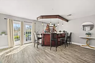 82 Gifford Ave, Dartmouth, MA 02747 - Photo 9