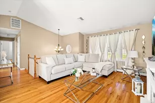 82 Gifford Ave, Dartmouth, MA 02747 - Photo 21