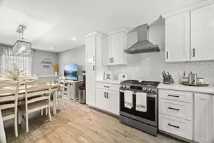 82 Gifford Ave, Dartmouth, MA 02747 - Photo 13