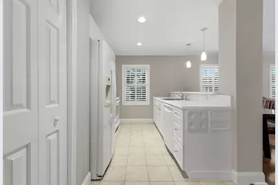 27-29 Commonwealth #1, Newton, MA 02467 - Photo 17