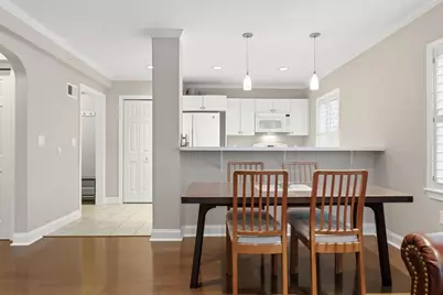 27-29 Commonwealth #1, Newton, MA 02467 - Photo 9