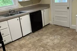 30 Millville St, Salem, NH 03079 - Photo 3