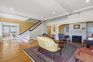 372 Main St, Amesbury, MA 01913 - Photo 5