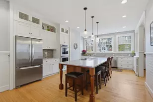 372 Main St, Amesbury, MA 01913 - Photo 13