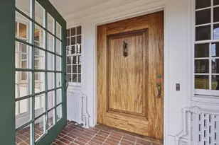 372 Main St, Amesbury, MA 01913 - Photo 3