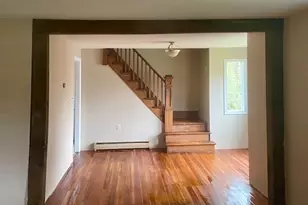 41 Main St, Hubbardston, MA 01452 - Photo 9