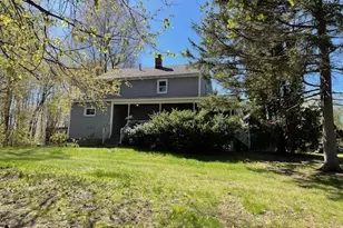 41 Main St, Hubbardston, MA 01452 - Photo 3