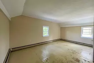 41 Main St, Hubbardston, MA 01452 - Photo 15