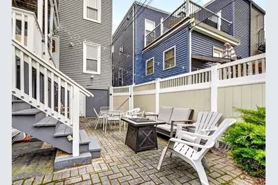 760-762 E 5th St #1, Boston, MA 02127 - Photo 27