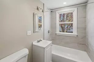 22 Demers St, Grafton, MA 01519 - Photo 9