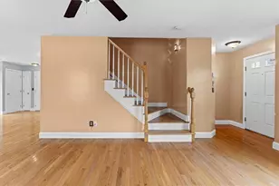 515 Pleasant, Pawtucket, RI 02860 - Photo 9