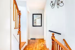 53 Sewall St, Marblehead, MA 01945 - Photo 5