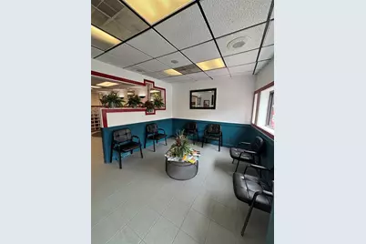 670 E Broadway, Boston, MA 02127 - Photo 5