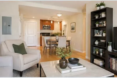 16 Miner Street #501, Boston, MA 02215 - Photo 3