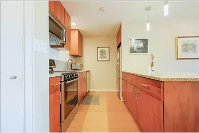 16 Miner Street #501, Boston, MA 02215 - Photo 5