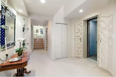 183 Commonwealth Ave. #PH, Boston, MA 02116 - Photo 5