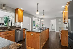 27 Bogastow Cir, Millis, MA 02054 - Photo 5