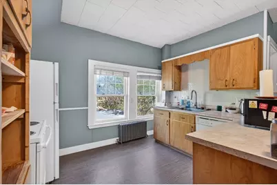 6 Hampshire St, Everett, MA 02149 - Photo 35