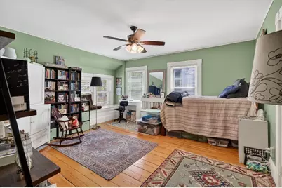 6 Hampshire St, Everett, MA 02149 - Photo 33