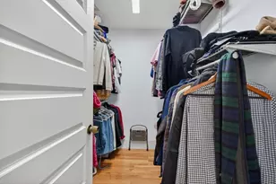 6 Hampshire St, Everett, MA 02149 - Photo 27