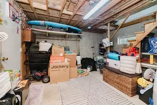 111 Foxboro Ave, Portsmouth, RI 02871 - Photo 39