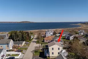 111 Foxboro Ave, Portsmouth, RI 02871 - Photo 3