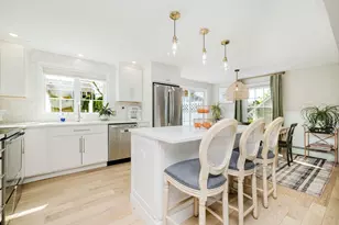 111 Foxboro Ave, Portsmouth, RI 02871 - Photo 9