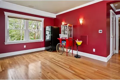 24 Radcliff Rd, Newton, MA 02468 - Photo 25