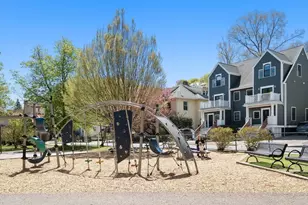 90 Columbia, Brookline, MA 02446 - Photo 23