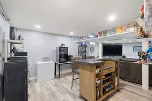 240 Horizon Wy, Fall River, MA 02720 - Photo 11