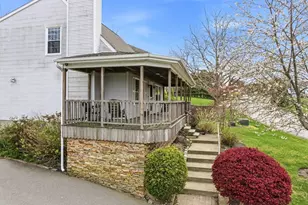 240 Horizon Wy, Fall River, MA 02720 - Photo 17