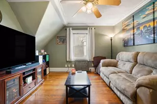 193 Hamilton St, Boston, MA 02122 - Photo 11