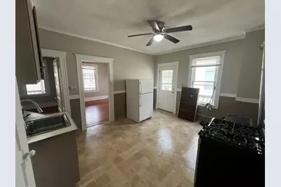 26-28 Parker St, Springfield, MA 01151 - Photo 9