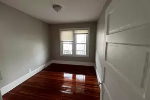 26-28 Parker St, Springfield, MA 01151 - Photo 5