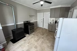 26-28 Parker St, Springfield, MA 01151 - Photo 7