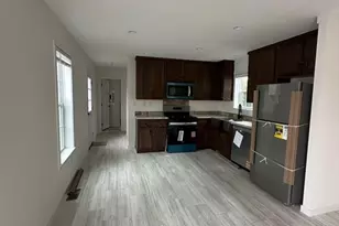 165 Newbury, Peabody, MA 01960 - Photo 15