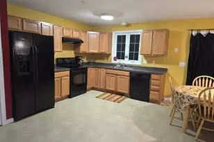 26 Daffodil Ct, Grafton, MA 01560 - Photo 5