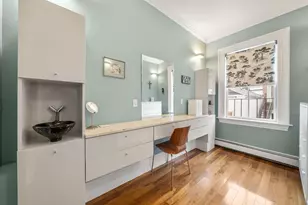 11 Lawnwood Pl, Boston, MA 02129 - Photo 17