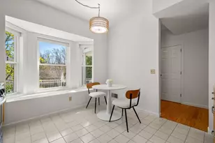 25 Pond Ln, Burlington, MA 01803 - Photo 15