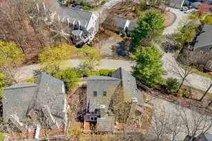 25 Pond Ln, Burlington, MA 01803 - Photo 39