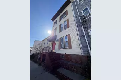 12 Leeds St, Boston, MA 02127 - Photo 1