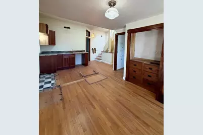 8 Leeds St, Boston, MA 02127 - Photo 13