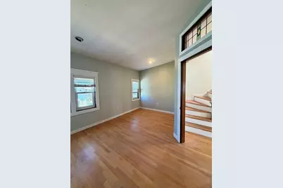 8 Leeds St, Boston, MA 02127 - Photo 15