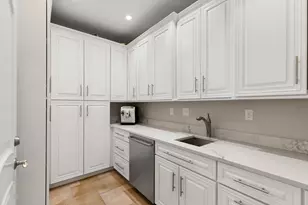 19 Douglas Rd, Lexington, MA 02421 - Photo 13