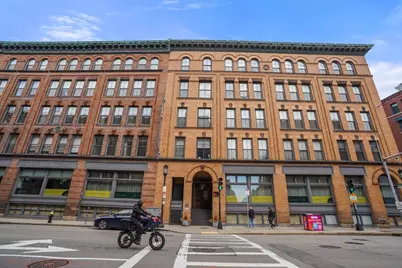 346-354 Congress St #106, Boston, MA 02210 - Photo 3