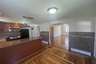 34 Booth St, Quincy, MA 02169 - Photo 5